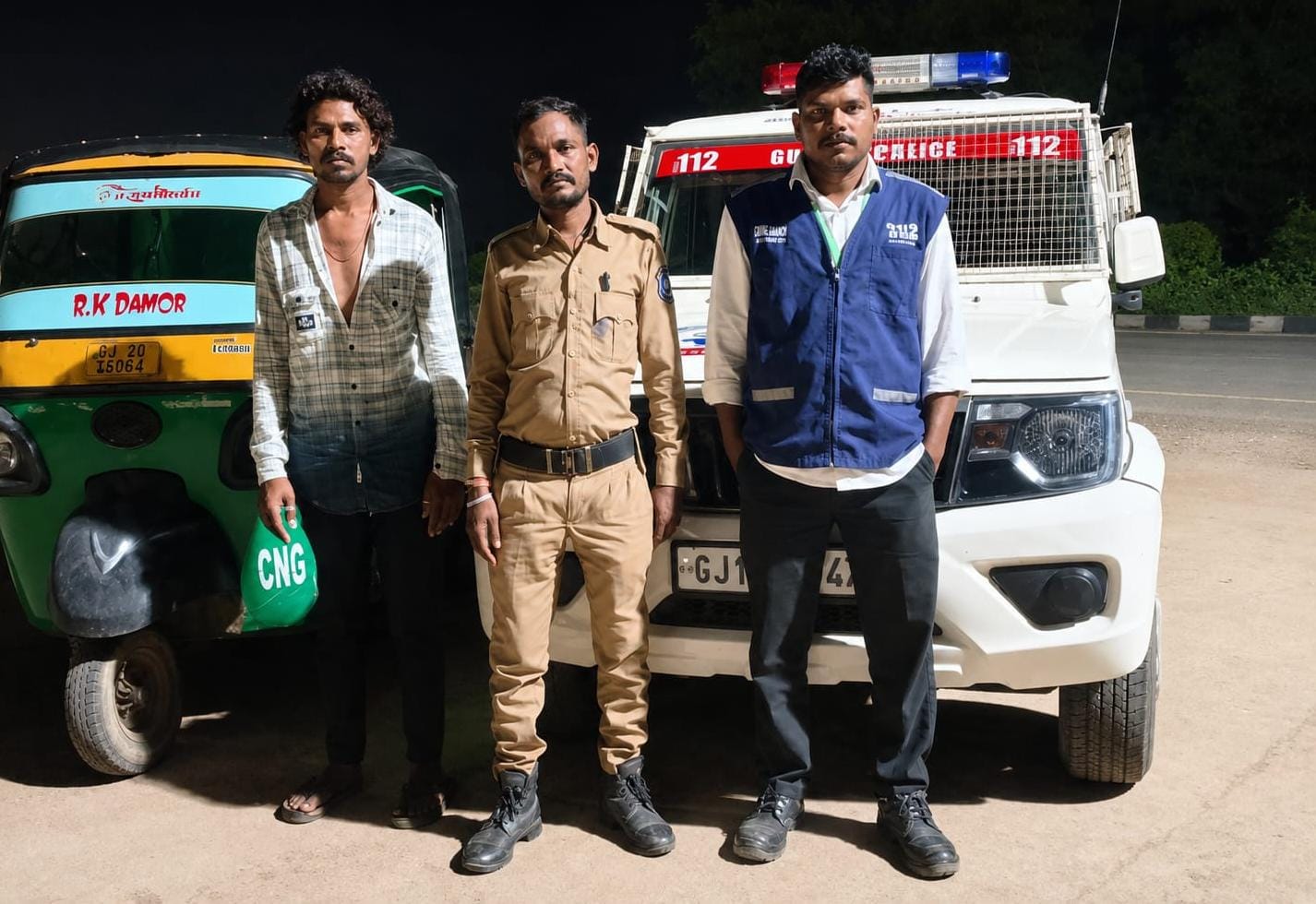 જનરક્ષક-112ની સમયસૂચકતા અને બહાદુરીથી રિક્ષાચાલકની રિક્ષા પરત મળી